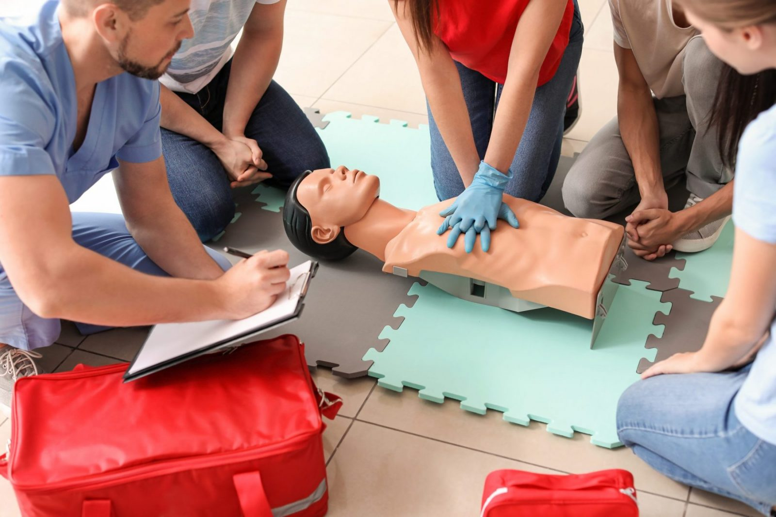 PHECC First Aid Responder FAR First Aid Courses ISafe